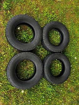 Pneu 215/75/16C