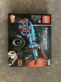 Lego technic 42070 odtahovka