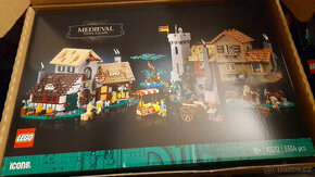 LEGO® ICONS™ 10332 Středověké náměstí