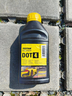Brzdová kapalina TEXTAR DOT 4, 500ml