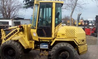 kloubovy nakladač liebherr 5 t
