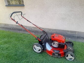 Benzínová sekačka s pojezdem Einhell GC-PM 56/2 SHW