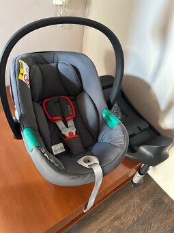 Cybex Aton B2 i-Size+ base one
