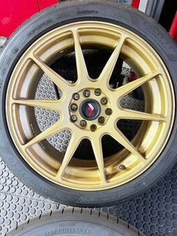 Japan Racing 11 + Goodyear Eagle, r17