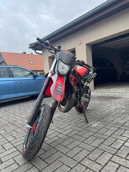 Aprillia SX 125ccm 2T