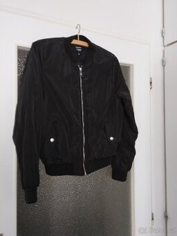 Bunda Bomber