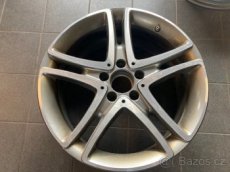 Nabízíme sadu použitých ALU disků MB orig. A2224011900 + hlá