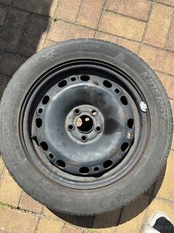 Plechová kola 15” s pneu 195/65 R15 – sada 4 ks