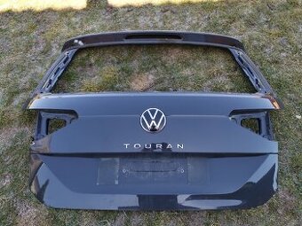 zadní páté dveře VW Touran 5TA 5TA827025B 5TA827025E

