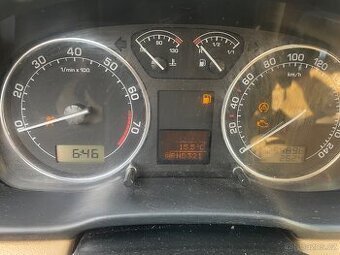 Škoda Octavia 1 Polodot budíky 1.8T