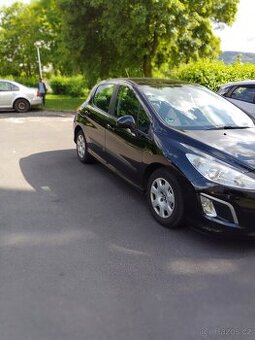 Peugeot 308 - 1