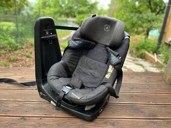 Maxi Cosi Axisfix (otočná 360°, od 0 do 4 let)