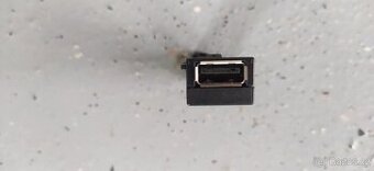 USB Konektor - 1