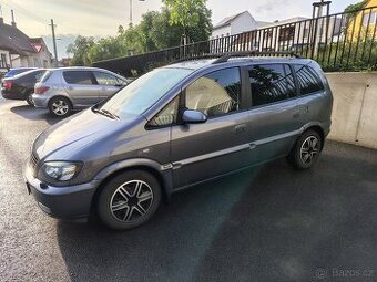 Opel Zafira A 7míst - 1