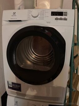 Electrolux Perfectcare 700