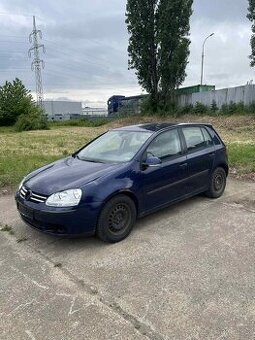 Volkswagen golf 5 1.4 16v