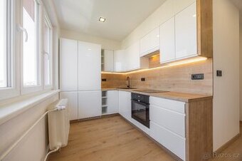 Prodej bytu 3+1 83 m² Částkova, Plzeň - Východní Předměstí