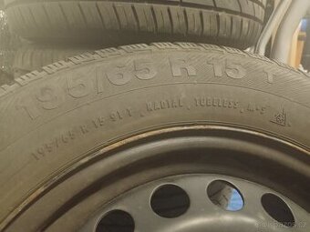 Zimní kola 195/65 R15 disky 6Jx15 ET 47