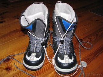 Prodám Nové snowbordove boty 43