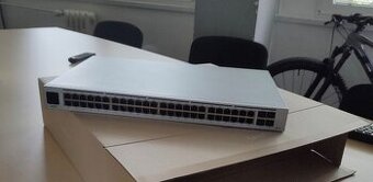Unifi Switch 48 PoE 1Gb