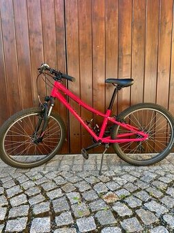 Specialized Hotrock 24 – dětské kolo (jako nové)