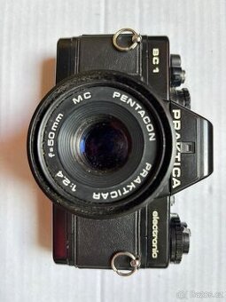 praktica BC-1 s objektivem MC Prakticar 2,4/50mm