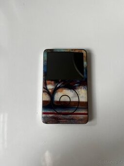 Apple Ipod 5th gen s polepem