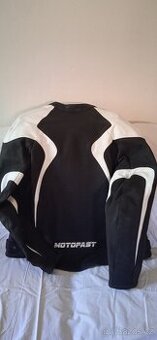 moto kožená bunda 44
