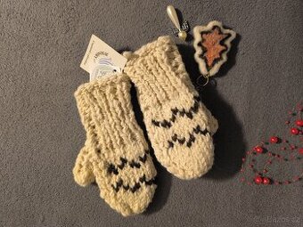 Hřejivý originál z hor – dárkový set Dvorecká vlna