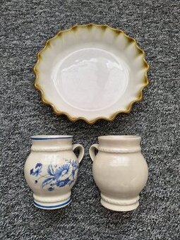 Dva hrníčky s mísou