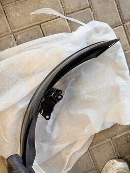 Přední originální blatník TRIUMPH na Bonneville Bobber