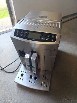 Automatický kávovar