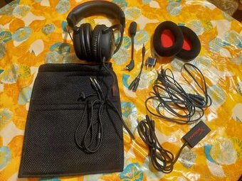 Sluchátka Kingston HyperX Cloud černá