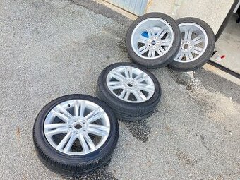 Koncernová alu kola VW 7x17" ET-49, pneu Bridgestone 225/45