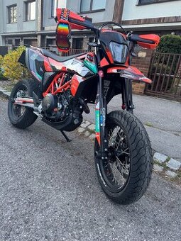 KTM 690 SMC-R 2021