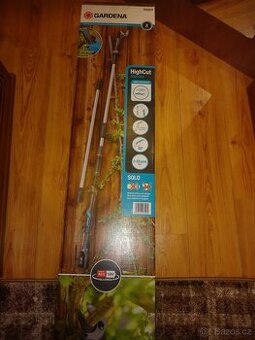 Teleskopické zahradní nůžky Gardena