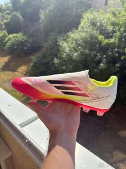 Adidas F50