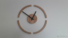 Designové nalepovací nástěnné hodiny.