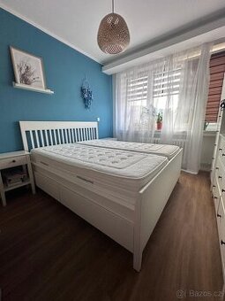 Kvalitní postel s rošty