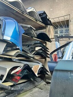 Dveře, blatník, kapota, zadní víko na BMW E, F model