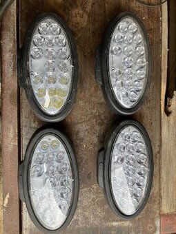 Led světla John Deere 6R