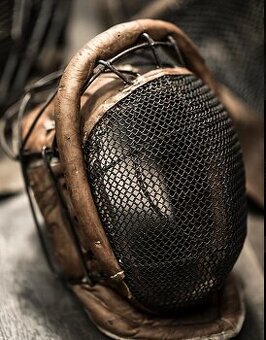 Koupím šermířské masky helmy kukly ochranné pomůcky