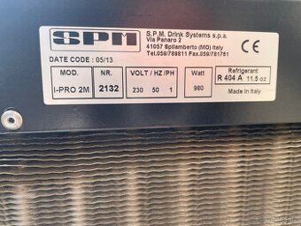 Výrobník ledové tříště