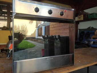 Prodám klasickou troubu ARISTON