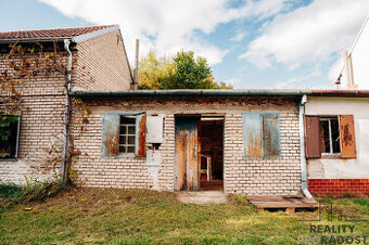 Prodej vinného sklepa s ovocným sadem 956 m2  – Mikulčice