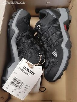 Nové dětské boty Adidas Terrex vel.30