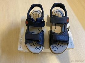 Chlapecké sandály Geox vel. 34