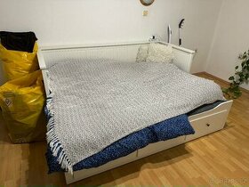 Rozkládací postel s úlovým prostorem HEMNES (IKEA) se dvěma