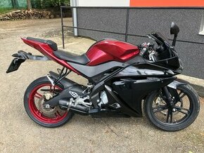 Yamaha YZF125R r.2008 33000KM