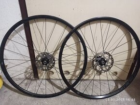 prodám sadu kol Fulcrum Racing 700 DB